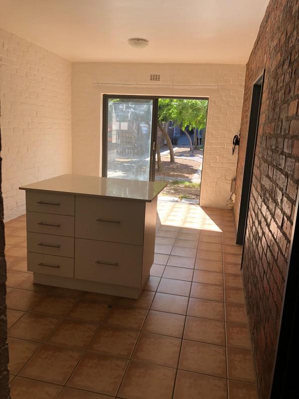 2 Bedroom Property for Sale in Brooklyn Western Cape